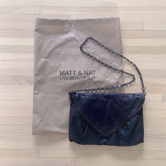 Matt & Nat Handbags - Matt & Nat purse *inner lining flaw